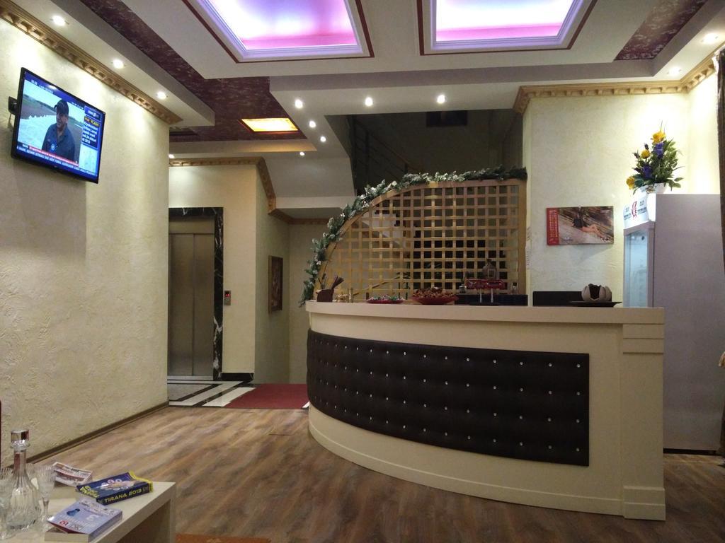 Hotel Mustang Vasqarr Exterior foto